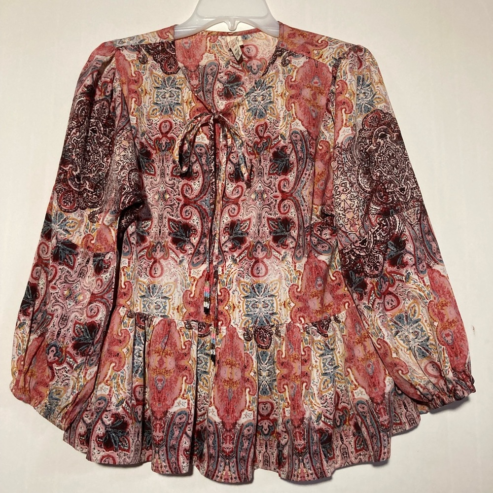 Raga Boho Top W/Tie & Tassels W/Beads Ruffle Bottom Long Sleeves Size Medium